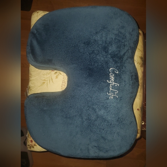 Seat cushions - Picture 3 of 4